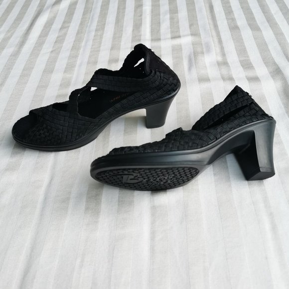 Bernie Mev Open Toe Pump Sandals - Picture 2 of 9